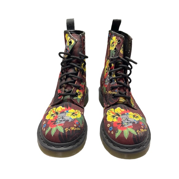 Dr. Martens Castel Hawaiian Punk Canvas Cherry Red Rouge Boot Women’s - Picture 2 of 8